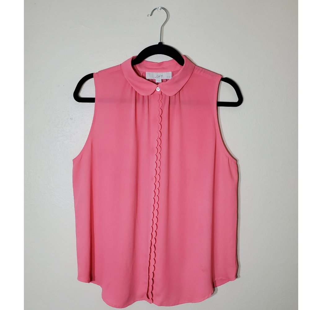 LOFT Ann Taylor Scalloped Button Down